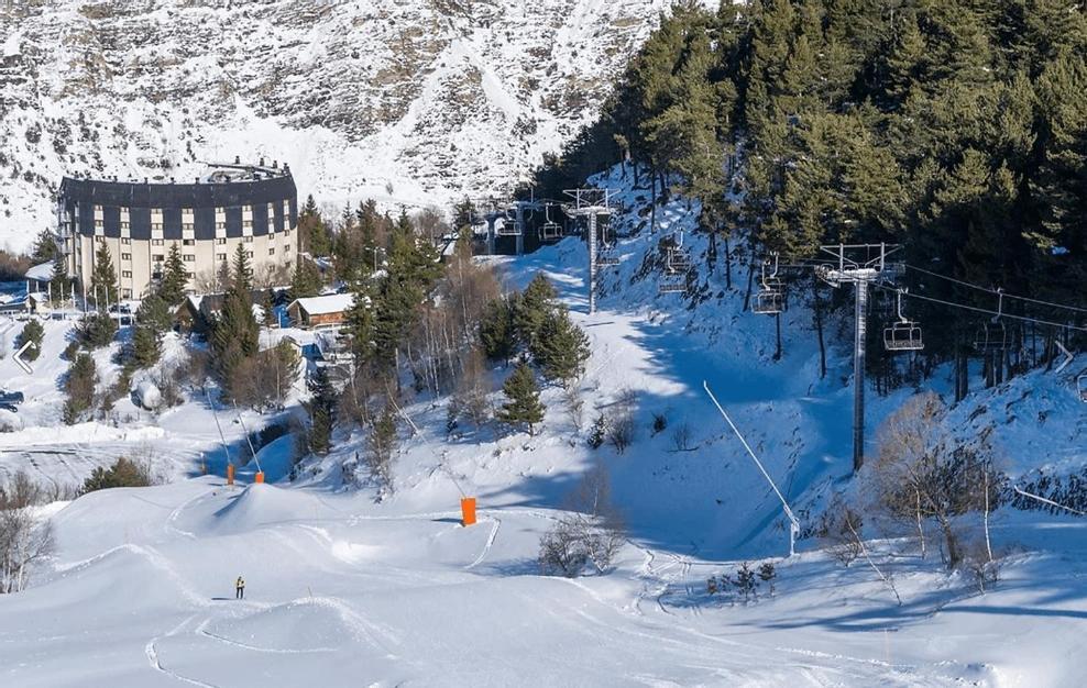 Or Blanc Otel Espot Dış mekan fotoğraf